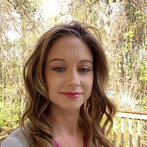 Meet your Posher, Jillian